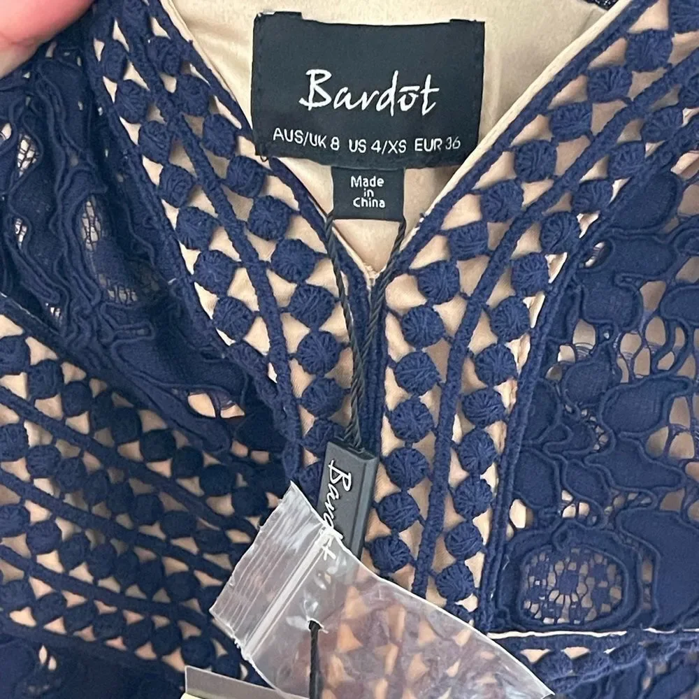 Sold  - Picture 6 of 8